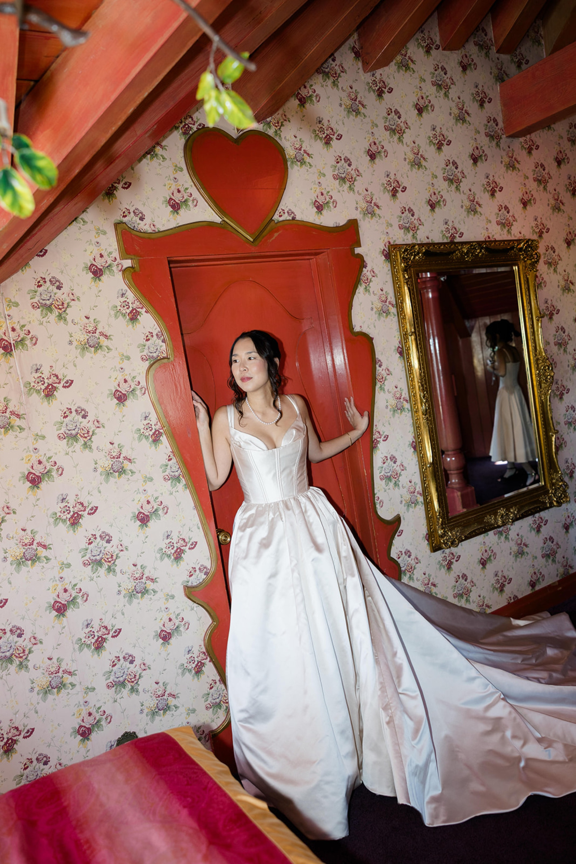 17madonna-inn-san-luis-obispo-wedding-1